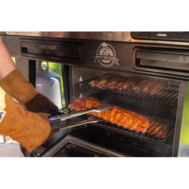 Pit Boss Memphis 2 Ultimate 4-in-1 Gas & Charcoal Combo Grill with Smoker