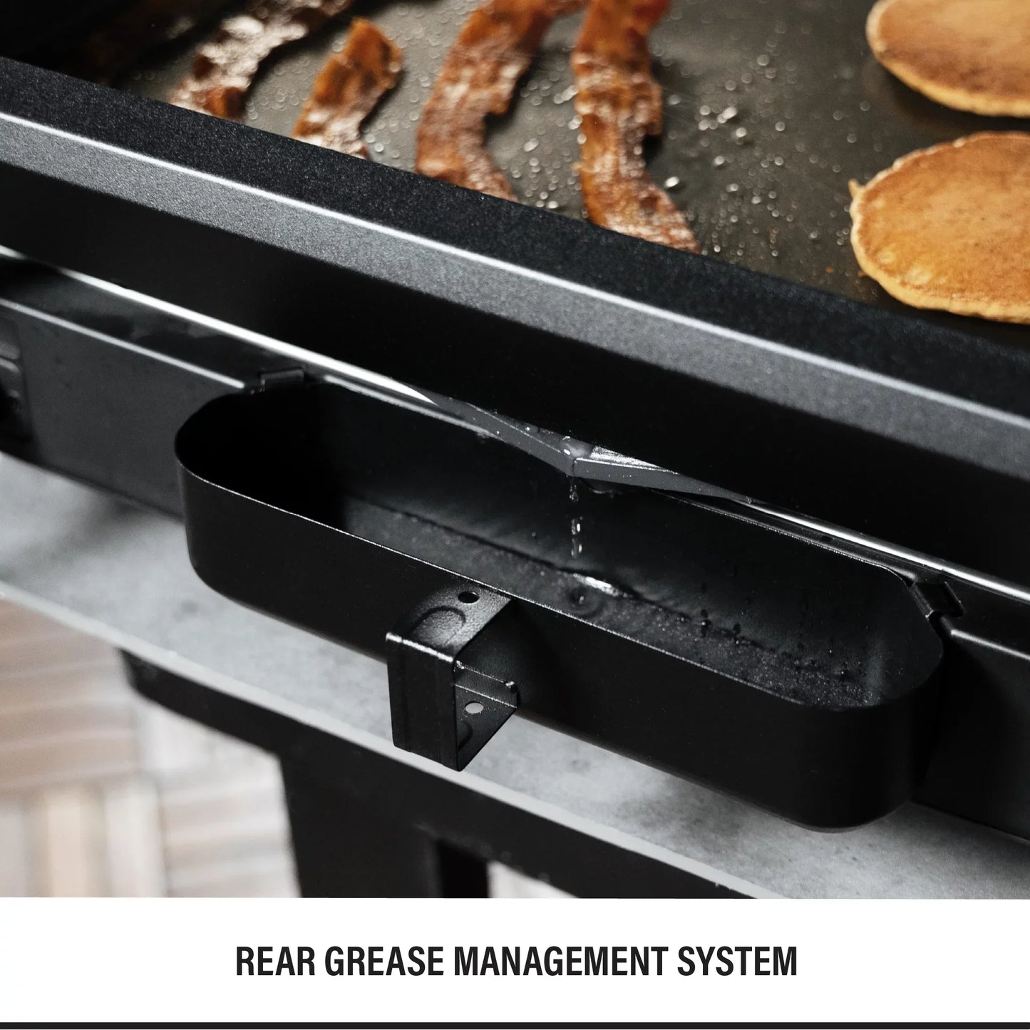 Blackstone E-Series 22" Electric Tabletop Griddle with Prep Cart